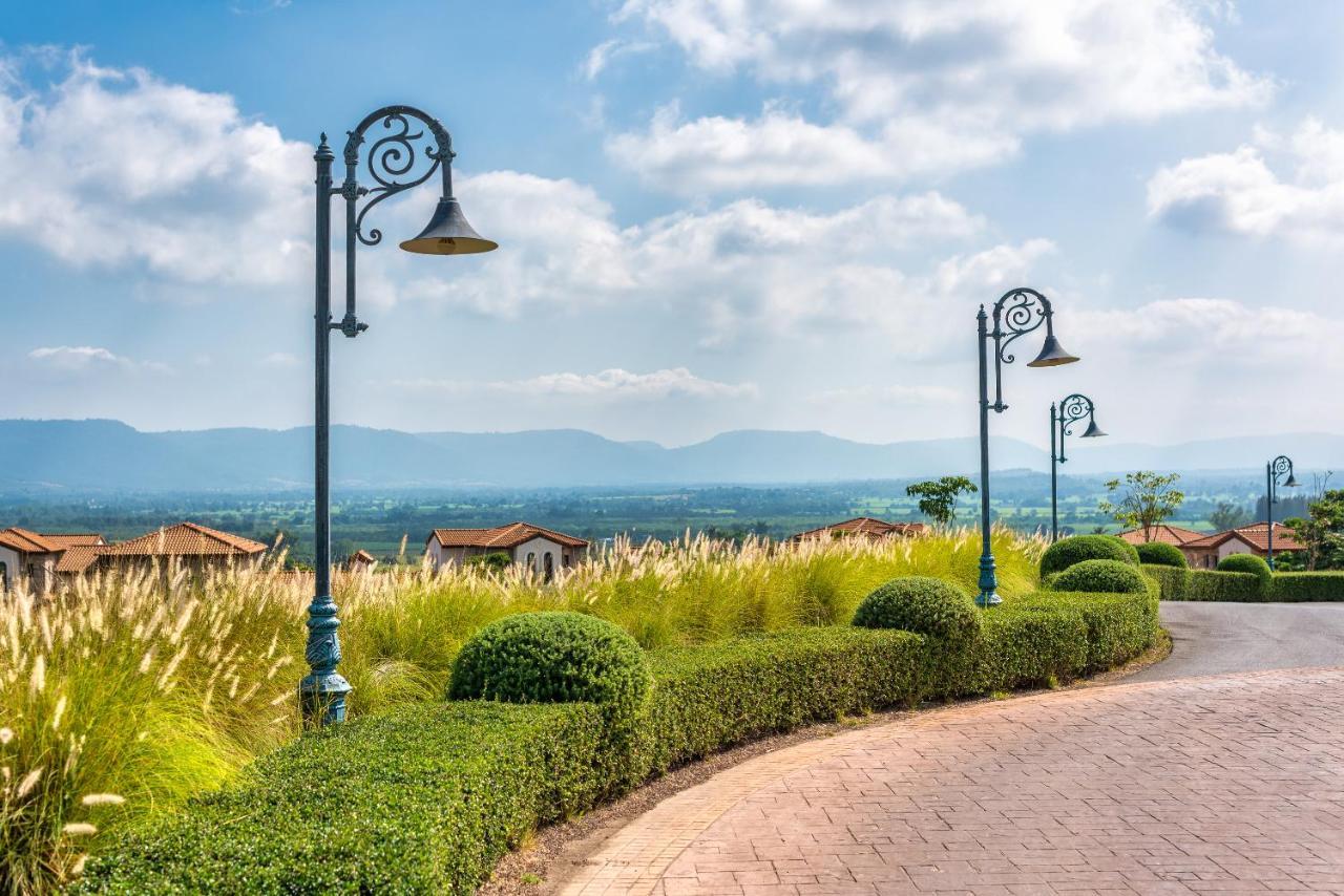 Moevenpick Resort Khao Yai Ban Wang Sai Buitenkant foto
